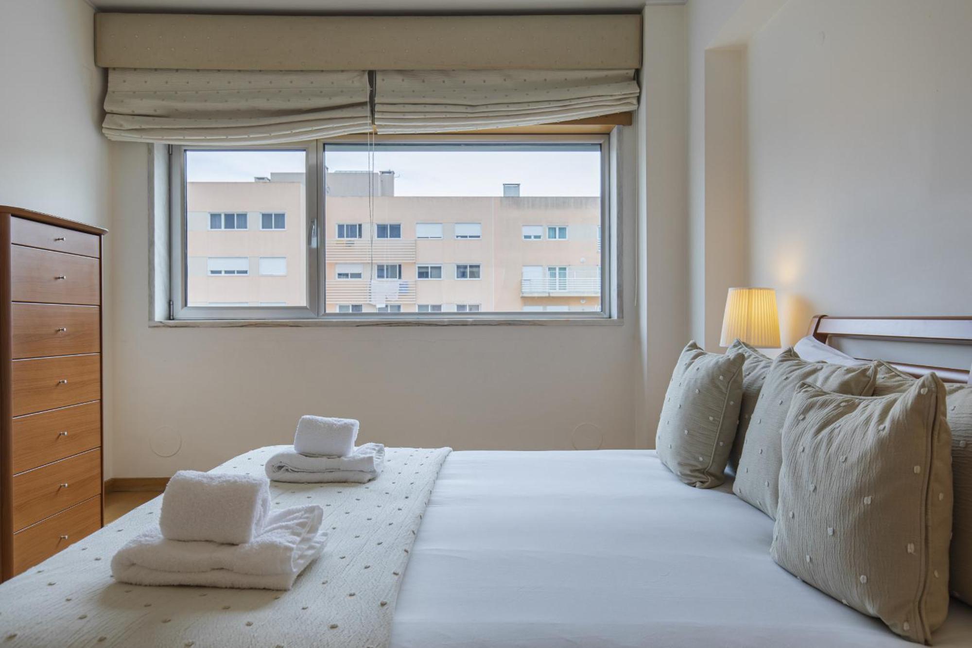 2 Bedroom Large Apartment By Innkeeper Lisbon Exterior photo