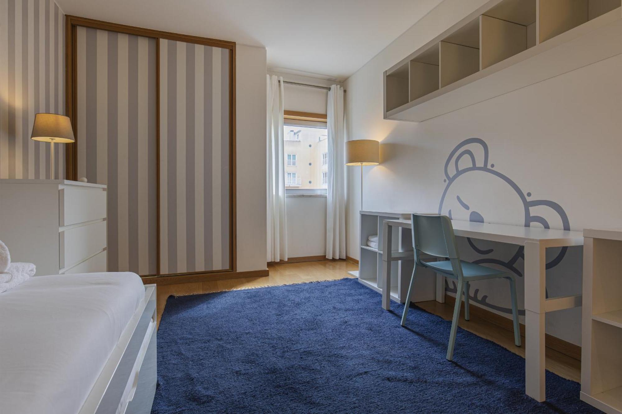 2 Bedroom Large Apartment By Innkeeper Lisbon Exterior photo