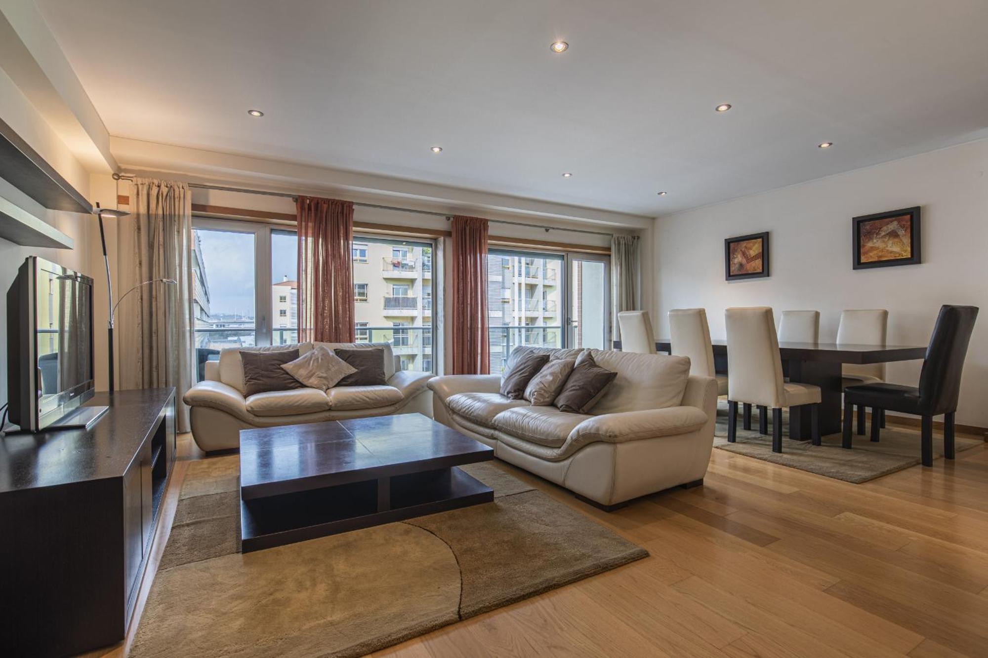2 Bedroom Large Apartment By Innkeeper Lisbon Exterior photo